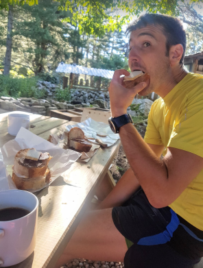 Food stop en route to Vizzavona